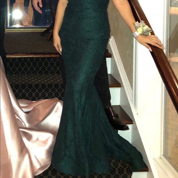 Emerald/Dark Green prom dress - Picture 4 of 6